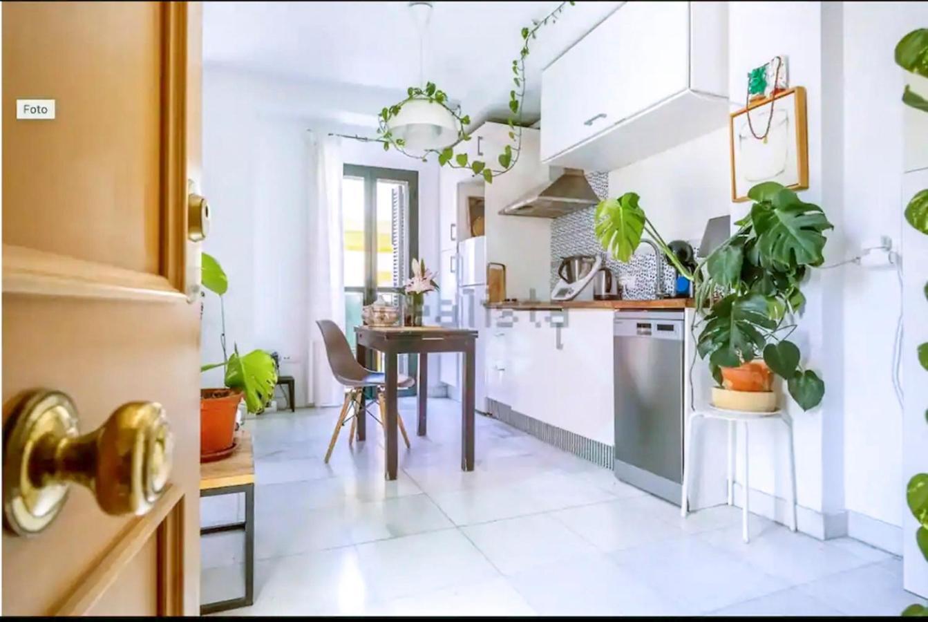 Appartamento Atico Con Balcon En Pleno Centro Siviglia Esterno foto